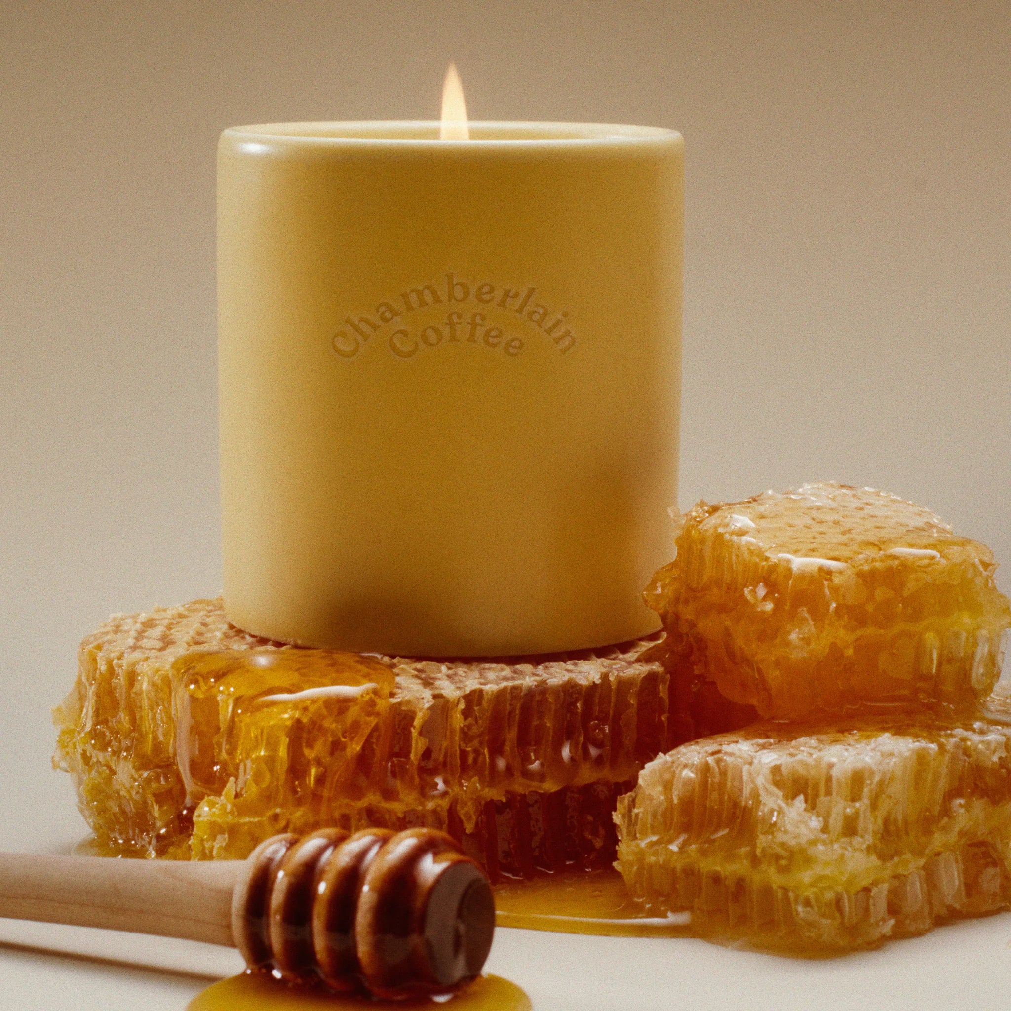 Honey Candle - Image 4